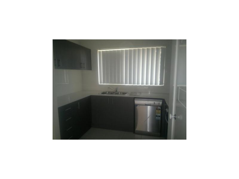 2/1 Ceres Street, Wulkuraka QLD 4305