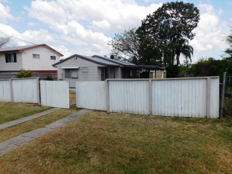 27 Phyllis Street, Eastern Heights QLD 4305