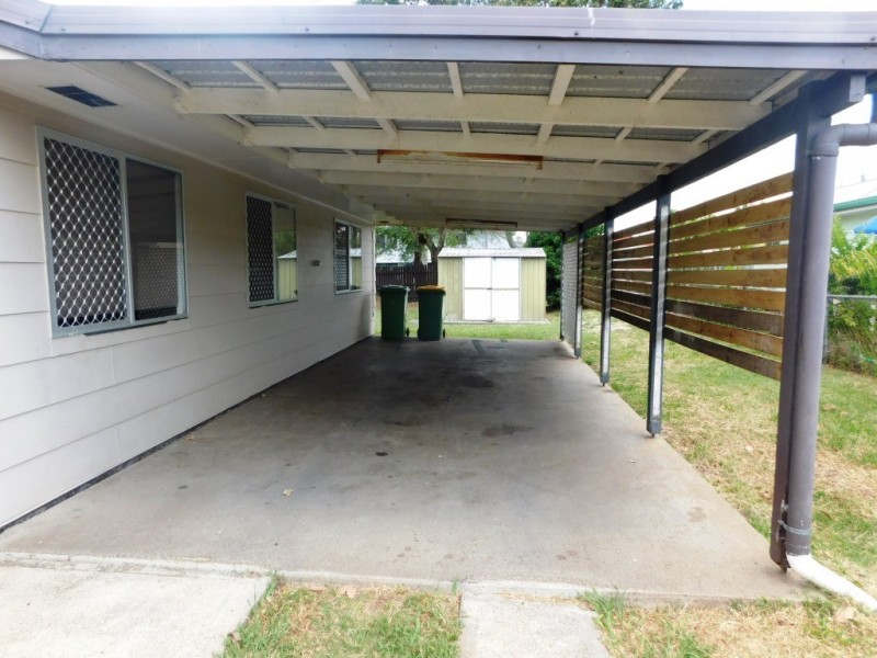 27 Phyllis Street, Eastern Heights QLD 4305