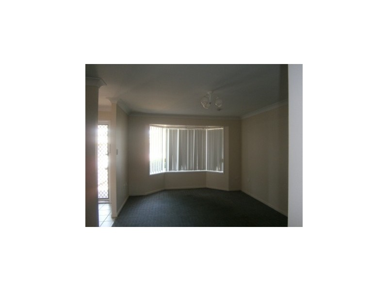 27 Rockman Drive, Raceview QLD 4305