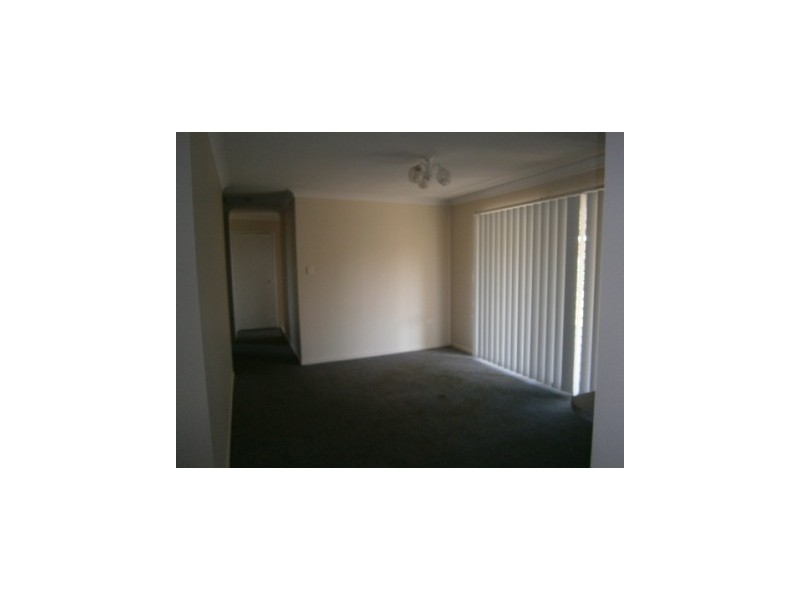 27 Rockman Drive, Raceview QLD 4305