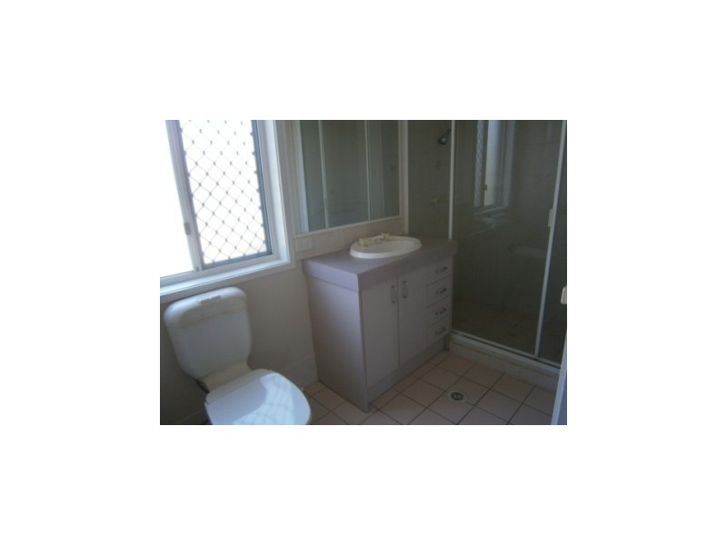 27 Rockman Drive, Raceview QLD 4305