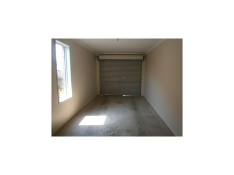 27 Rockman Drive, Raceview QLD 4305