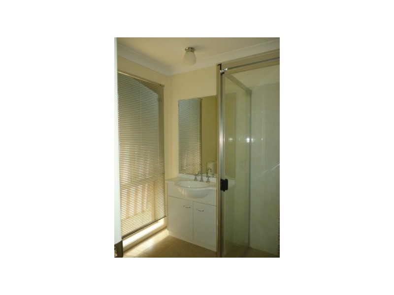 14 Explorer Street, Raceview QLD 4305