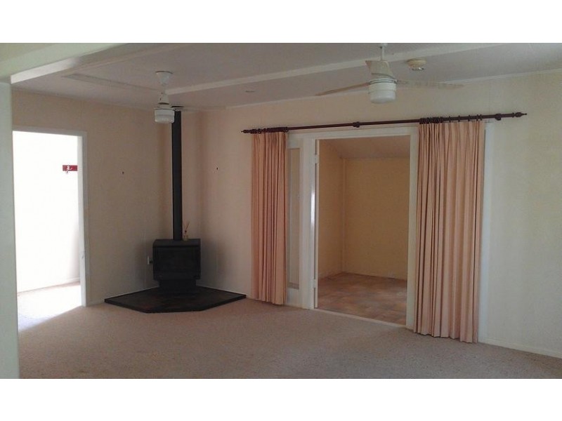 30 Jackes Street, Eastern Heights QLD 4305