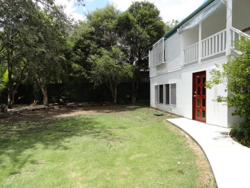 30 Jackes Street, Eastern Heights QLD 4305
