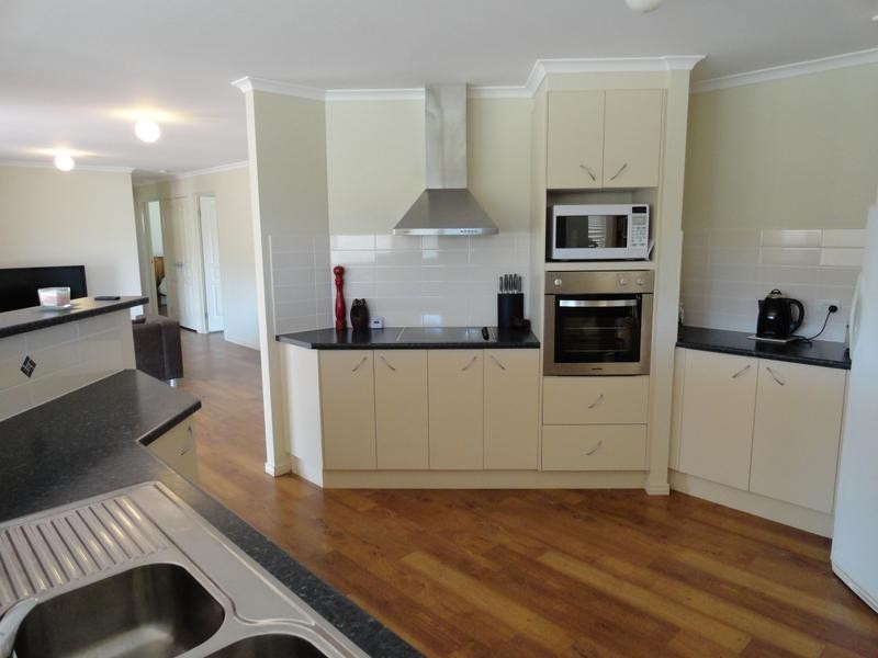 10 Sheridan Court, Willowbank QLD 4306