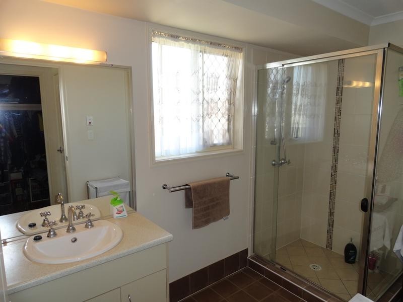 10 Sheridan Court, Willowbank QLD 4306