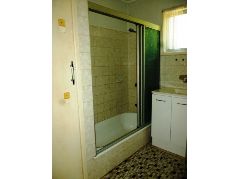 36 Haig Street, Brassall QLD 4305