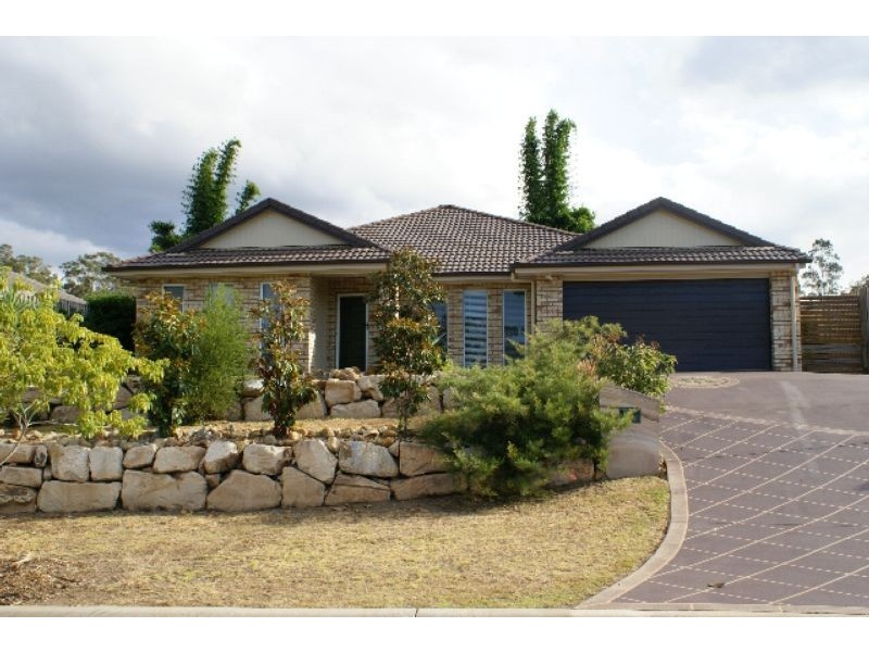 5 Dalewood Place, Fernvale QLD 4306