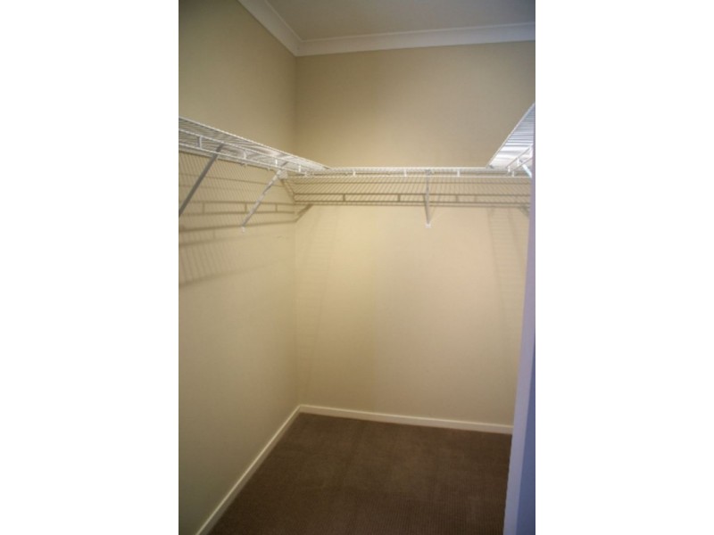 5 Dalewood Place, Fernvale QLD 4306