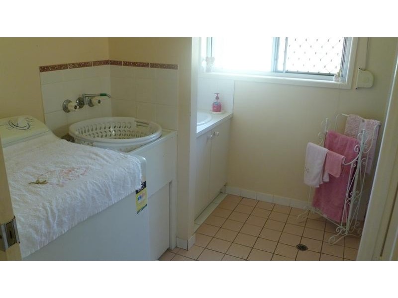 20 Walters Street, Lowood QLD 4311