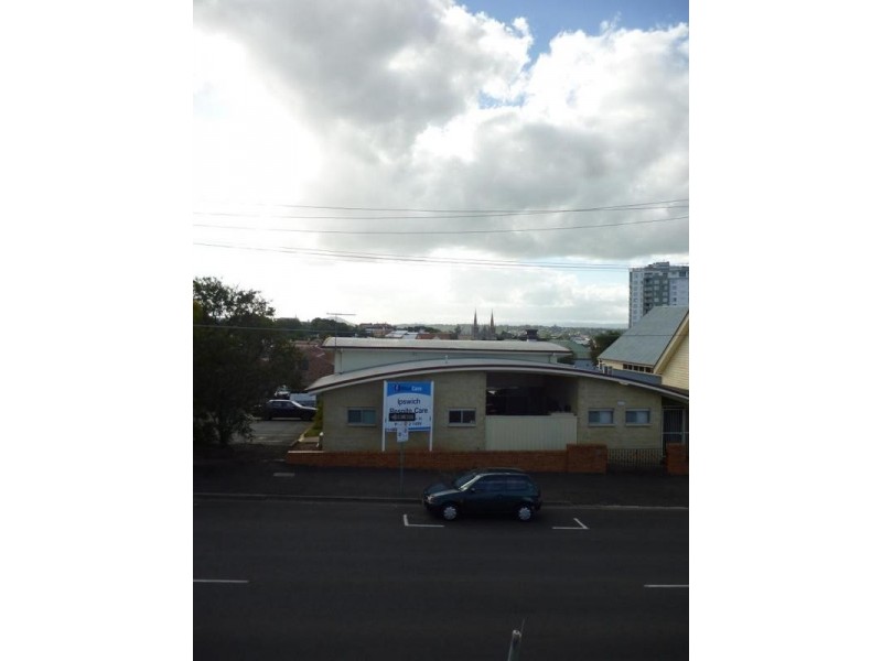 3/96 Limestone Street, Ipswich QLD 4305
