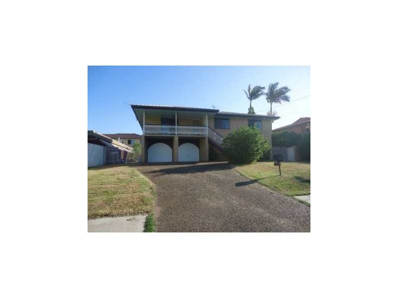 43 Edwards Street, Flinders View QLD 4305