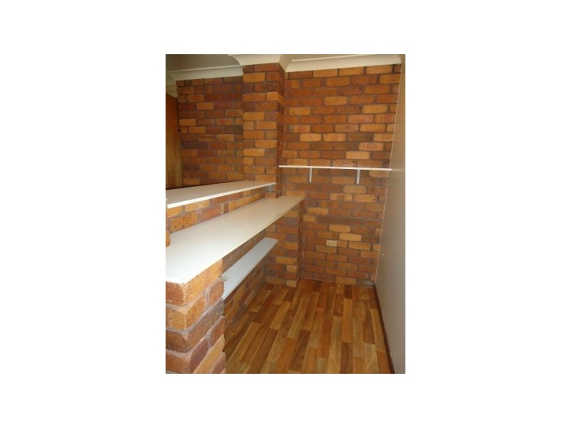 43 Edwards Street, Flinders View QLD 4305