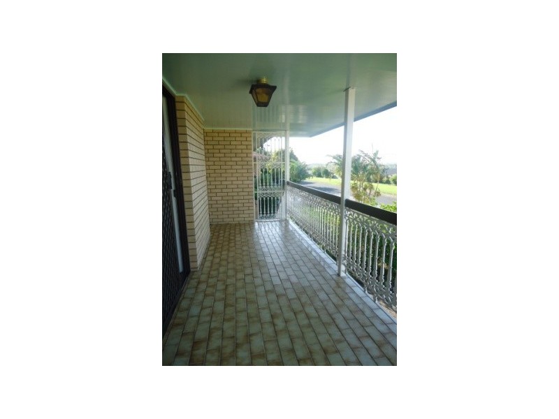 43 Edwards Street, Flinders View QLD 4305