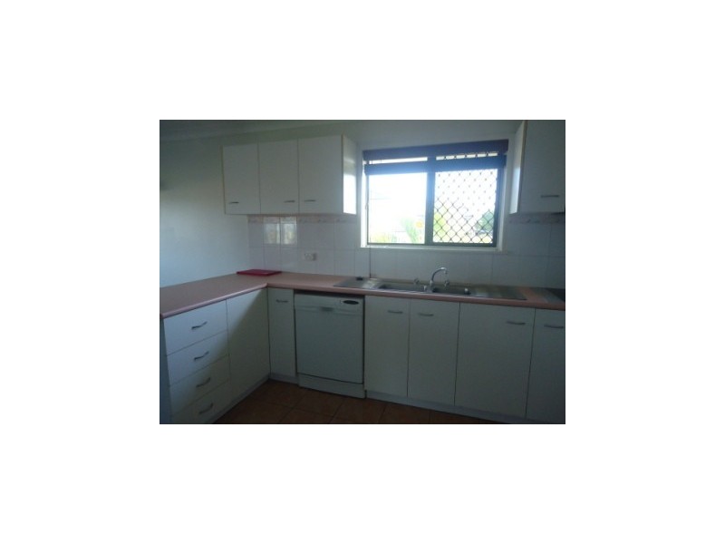 43 Edwards Street, Flinders View QLD 4305