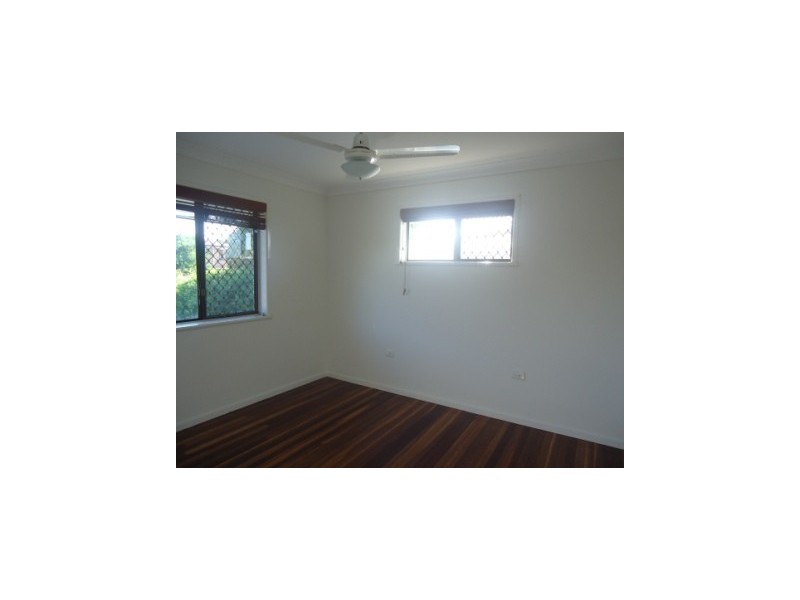 43 Edwards Street, Flinders View QLD 4305