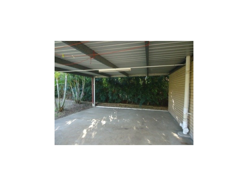 43 Edwards Street, Flinders View QLD 4305