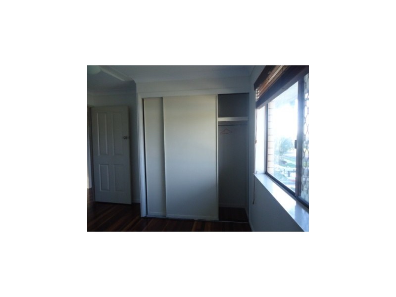 43 Edwards Street, Flinders View QLD 4305