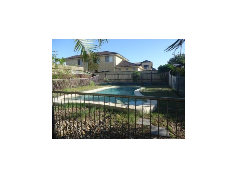 43 Edwards Street, Flinders View QLD 4305