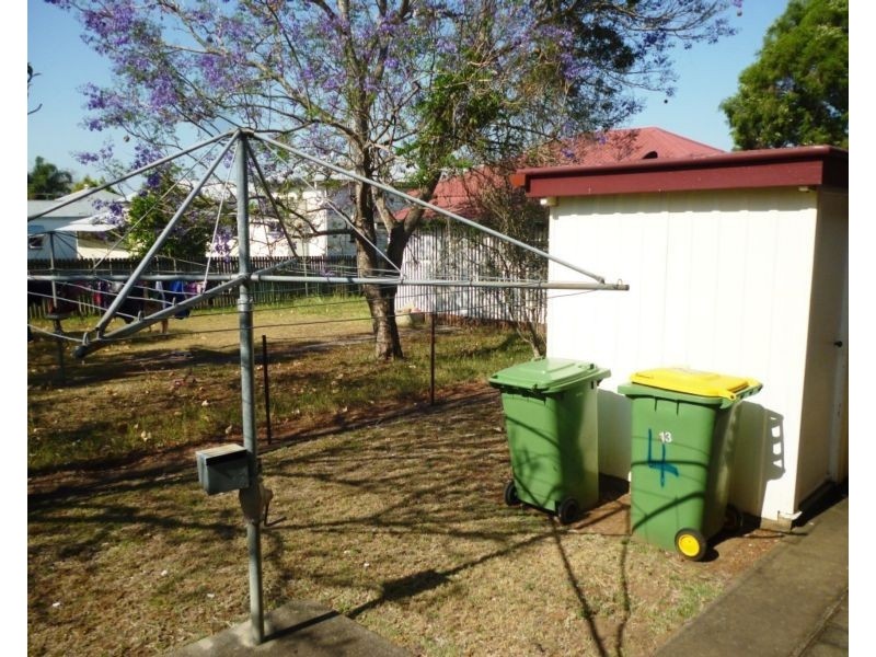 4/13 Gibbon Street, East Ipswich QLD 4305