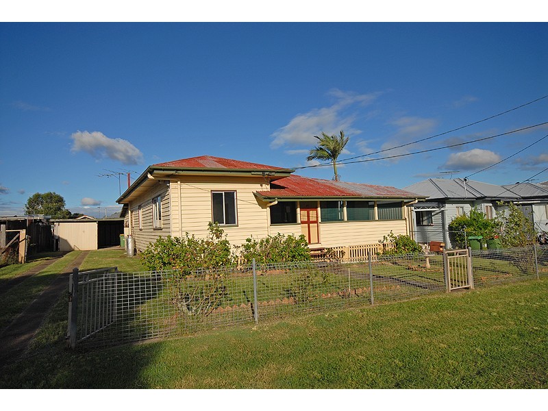 44 Vineyard Street, One Mile QLD 4305