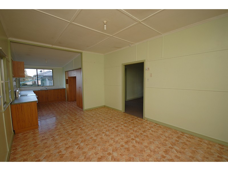 44 Vineyard Street, One Mile QLD 4305