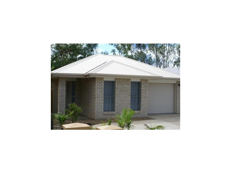 10a Palm Avenue, Raceview QLD 4305