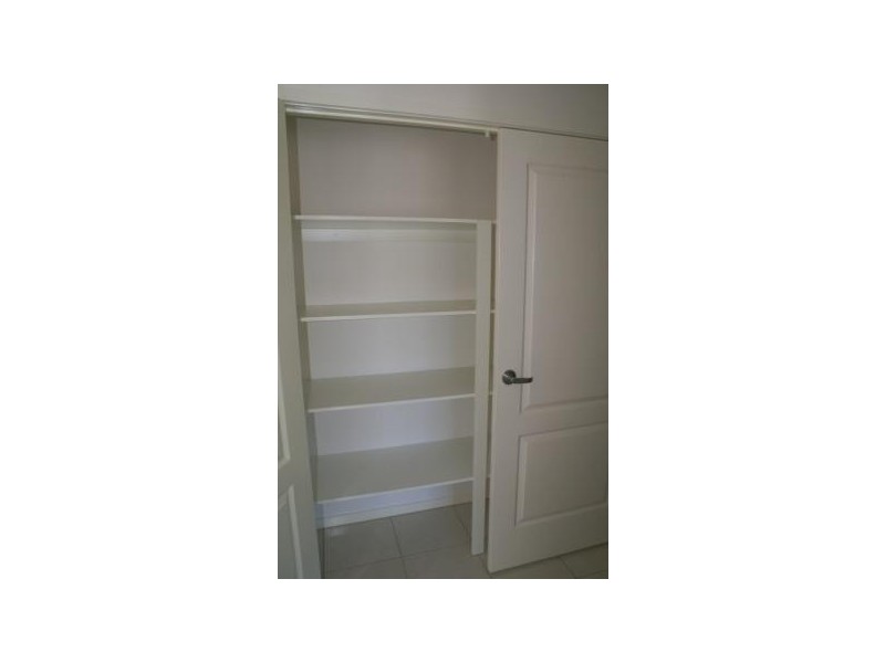 10a Palm Avenue, Raceview QLD 4305