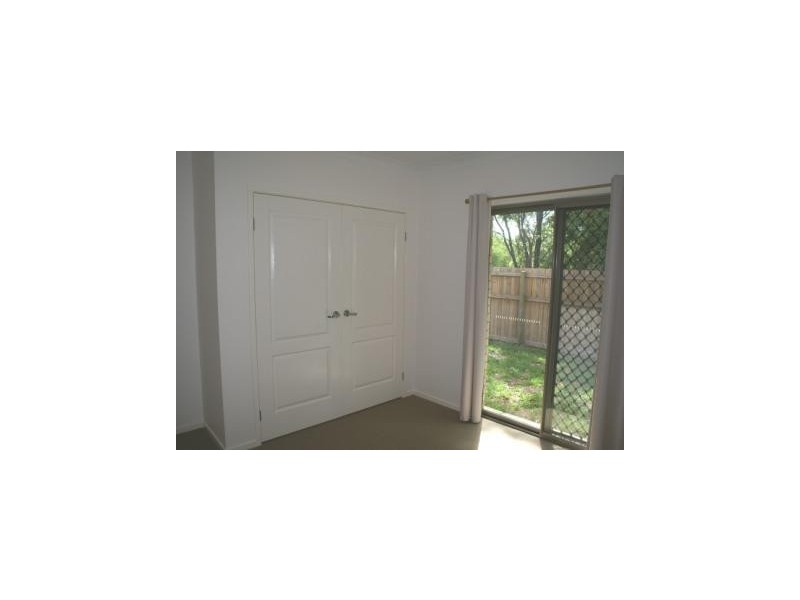 10a Palm Avenue, Raceview QLD 4305