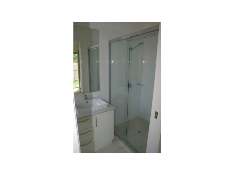 10a Palm Avenue, Raceview QLD 4305