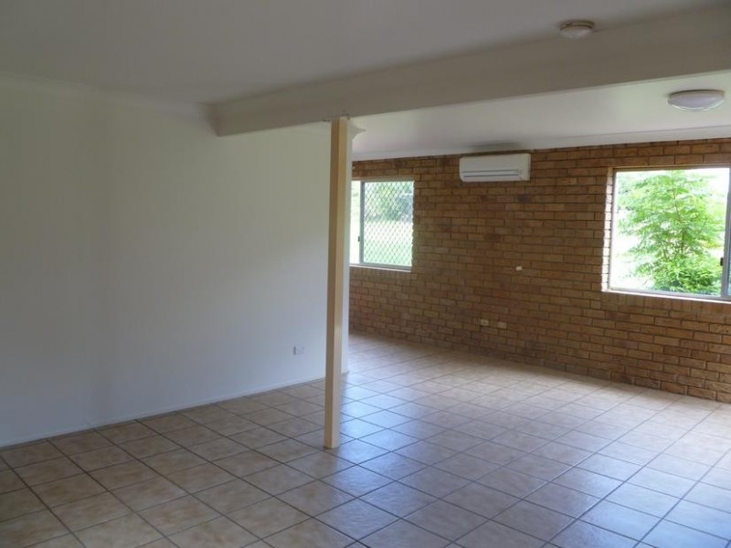 60 Nelson Street, Bundamba QLD 4304
