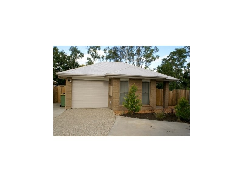 10B Palm Avenue, Raceview QLD 4305
