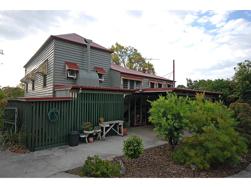 104 Thorn Street, Ipswich QLD 4305