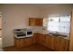 6 Huish Street, Eastern Heights QLD 4305