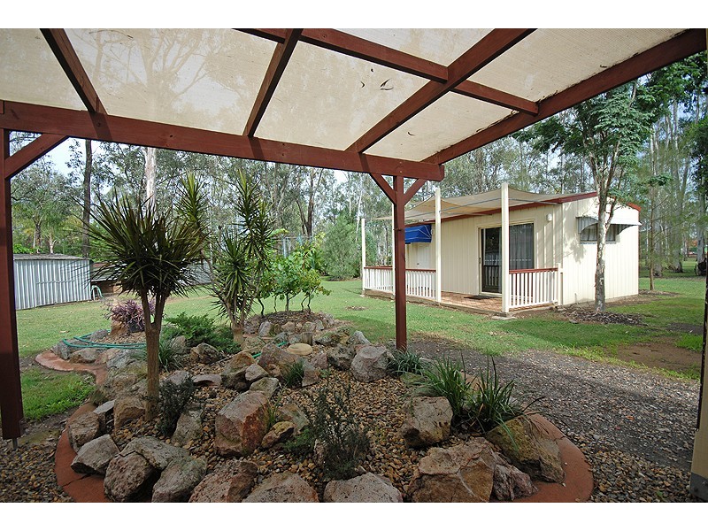 15 Kipara Road, Thagoona QLD 4306