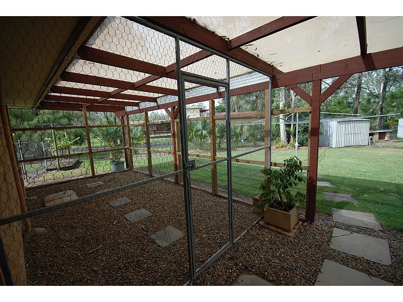15 Kipara Road, Thagoona QLD 4306