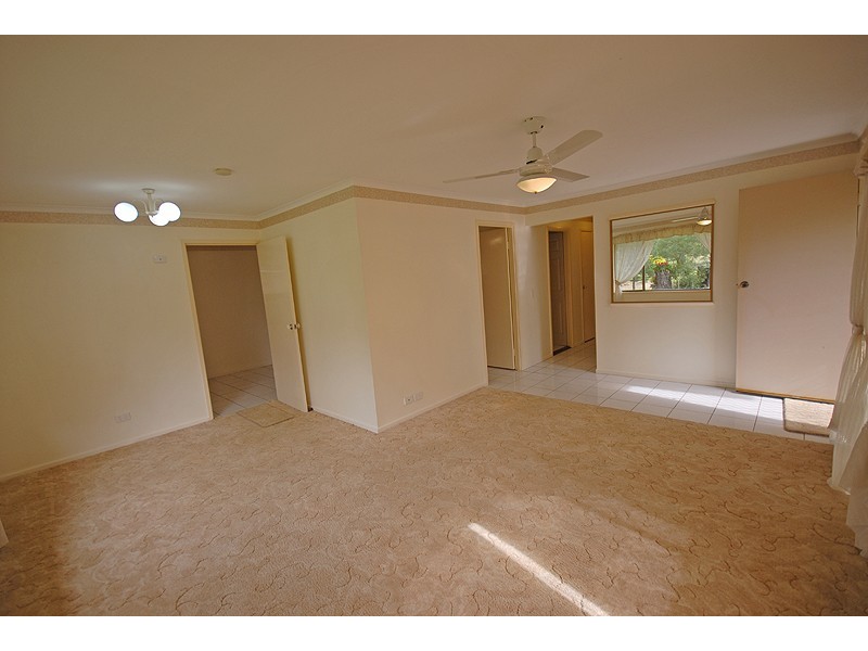 15 Kipara Road, Thagoona QLD 4306