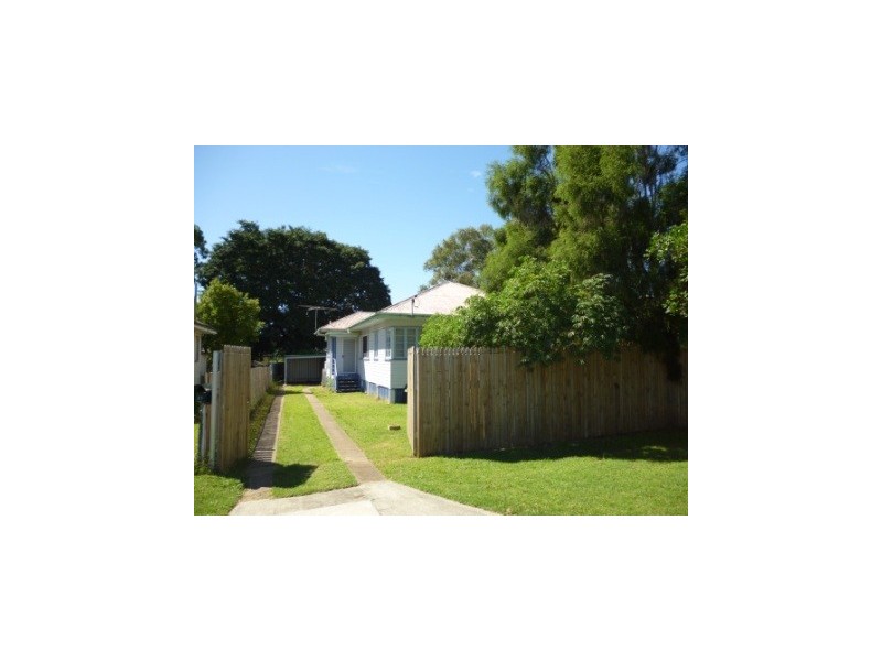 25 Ernest Street, Leichhardt QLD 4305