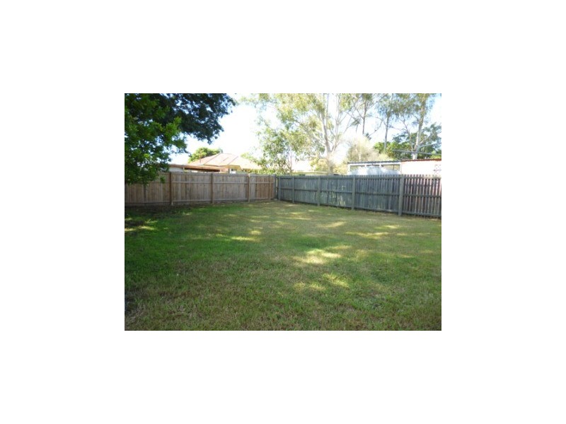 25 Ernest Street, Leichhardt QLD 4305
