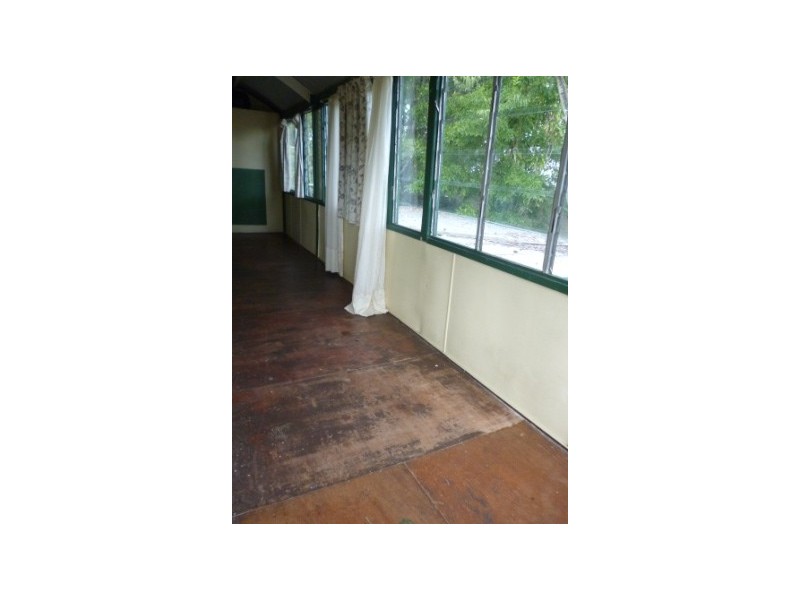 9 Challinor Street, Sadliers Crossing QLD 4305