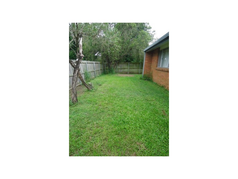 4 Hanran Court, Bundamba QLD 4304