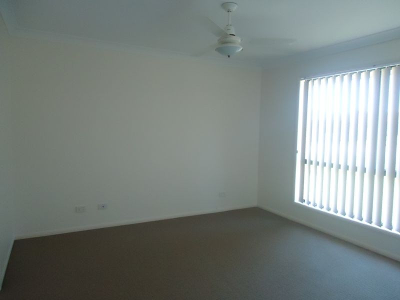 51 Rockman Drive, Raceview QLD 4305