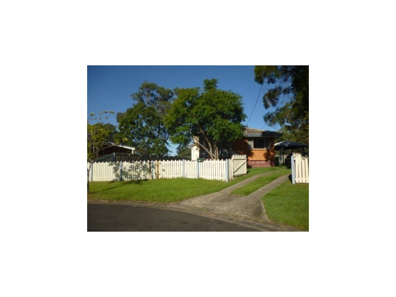 18 Jessica Street, Riverview QLD 4303