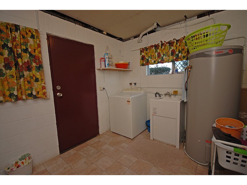 9 School Street, Rosewood QLD 4340