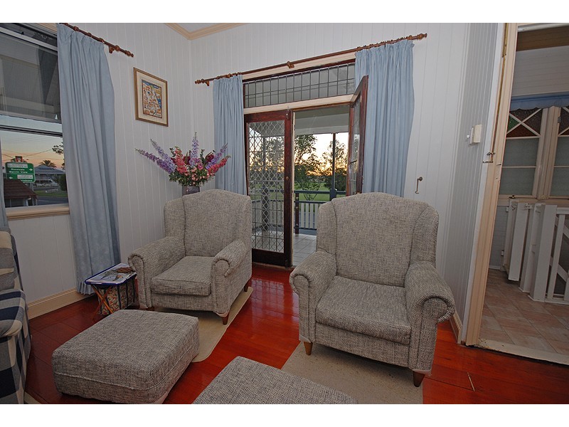 9 School Street, Rosewood QLD 4340