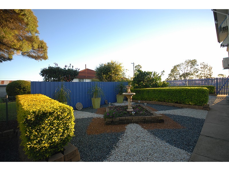 9 School Street, Rosewood QLD 4340