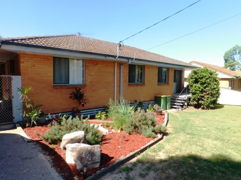 12 Richard Street, Dinmore QLD 4303