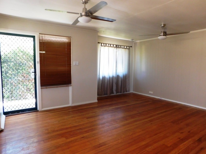 12 Richard Street, Dinmore QLD 4303